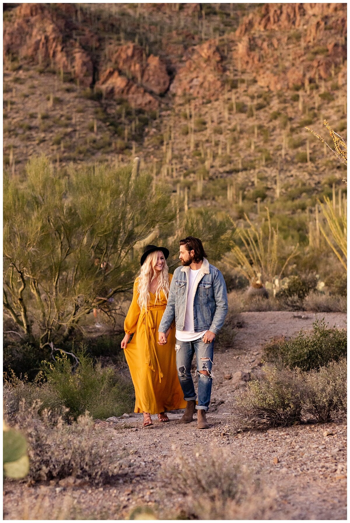 Engagement-Session-Gates-Pass-Tucson-Arizona-Melissa-Fritzsche-Photography_0010.jpg