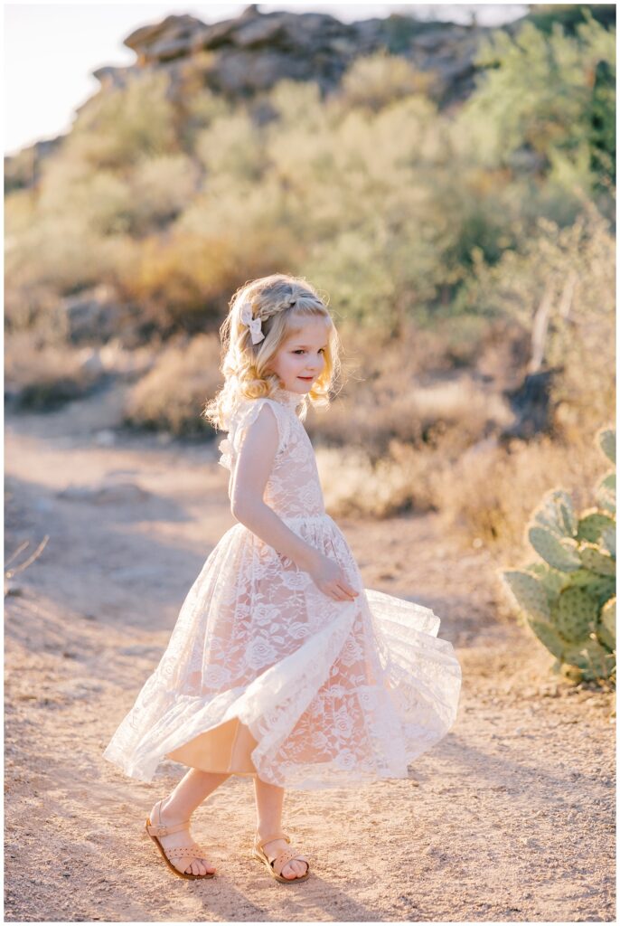 Outfit Inspiration for fall family photos in Tucson desert
